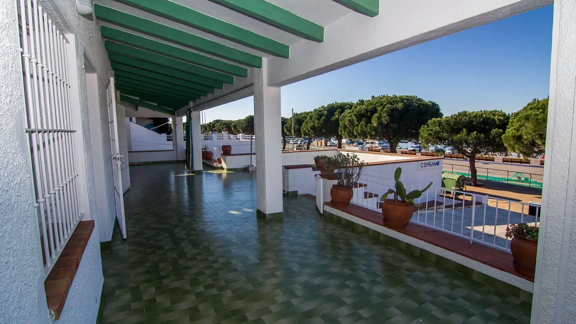 Agi Casa Puerto Villa Roses 0*,  İspanya